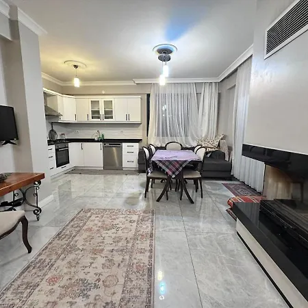Villa Moonlight - Lilyum